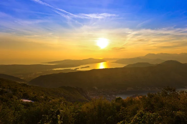 Kotor Bay op Sunset - Montenegro — Stockfoto