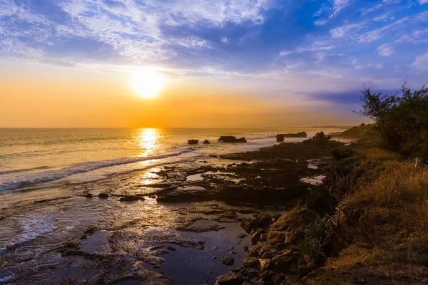 Beach near Tanah Lot Temple - Bali Indonesia — Stock Photo, Image