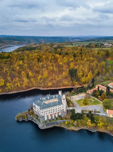 Castle Orlik nad Vltavou in Czech Republic - aerial view — Stock Photo, Image
