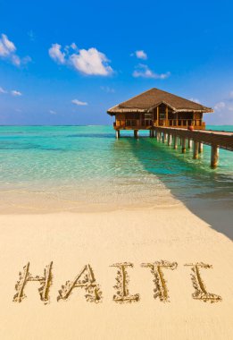 Word Haiti sahilde