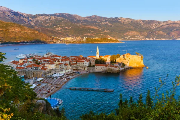 Cidade velha em Budva Montenegro — Fotografia de Stock