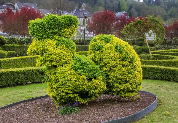 Bush sculpture in park - Durbuy Belgium — Stock Photo, Image