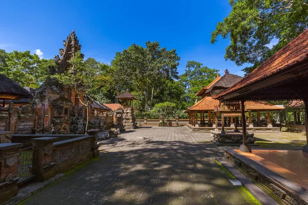 Temple Dans Forêt Singes Bali Island Indonesia Voyage Architecture Arrière — Photo