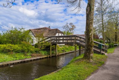 Hollanda 'daki tipik Hollanda köyü Giethoorn - mimari geçmişi
