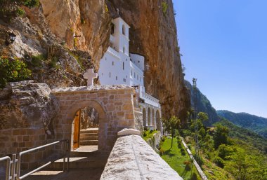 Ostrog Manastırı - Karadağ - mimari seyahat geçmişi