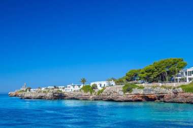 Ciutadella kasaba, Menorca Adası Cala des Frares Koyu'nda görüntüleyin,