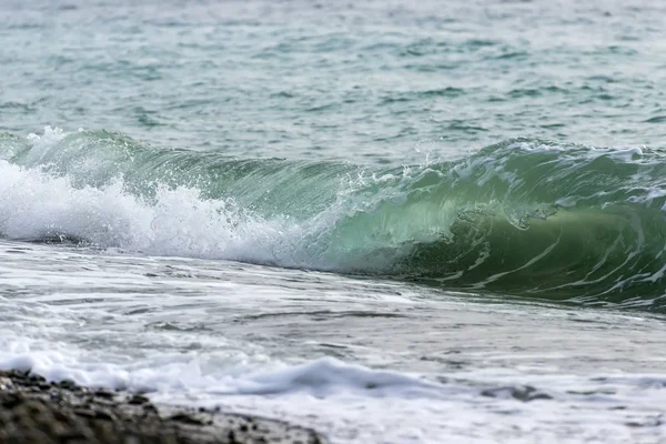 Mar Negro em fúria. Grande onda close-up — Fotografia de Stock