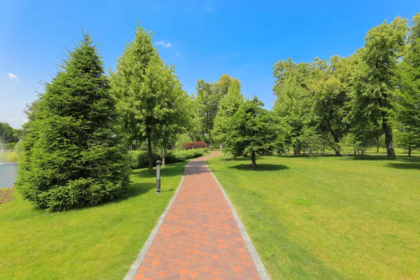 Prachtig landschappelijk park — Stockfoto