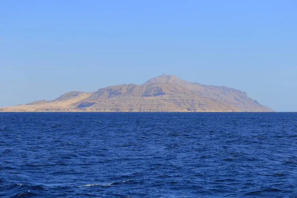 Rotes Meer und tiran Insel — Stockfoto