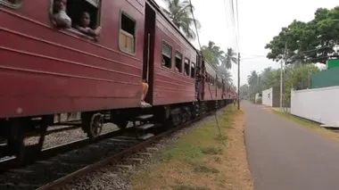 Sri Lanka'da tren