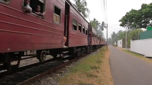 在斯里兰卡火车 — 图库视频影像