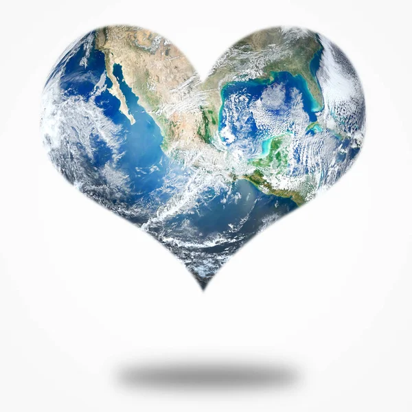 Heart made from earth. — Stock Photo, Image