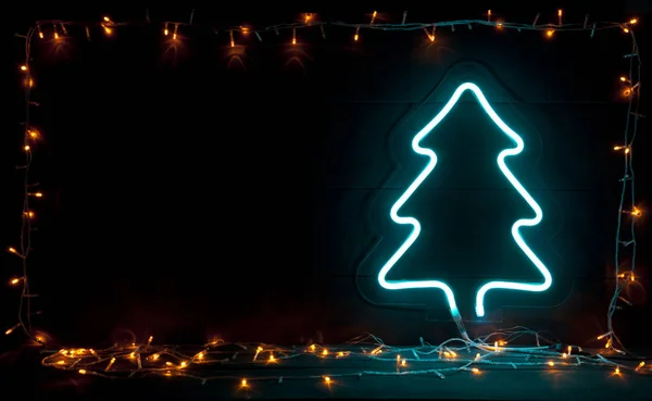 El hermoso fondo de Navidad con un montón de luces y wh — Foto de Stock