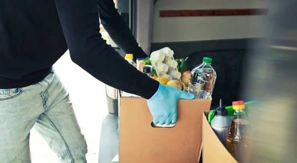 Courier Takes Cardboard Eco Box Products Grocery Shop Out Van — Stock Photo, Image