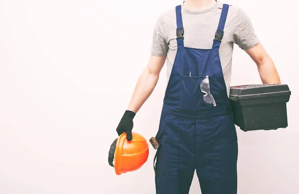 Arbetstagaren Professionell Uniform Med Verktygslåda Handen Grå Bakgrund — Stockfoto