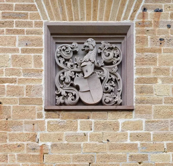 Wappen Der Mauer Der Burg Hohenzollern Deutschland lizenzfreie Stockfotos