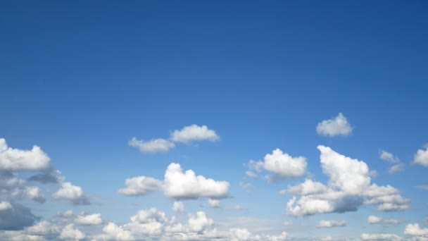 Tijdspanne van bewegende wolken — Stockvideo