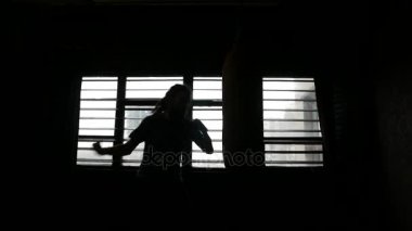 Onun şans ile mutlu atletidir. Boksör eğitimden sonra onun başarı sevinir. Sonra adam ellerini muzaffer Cry kaldırdı