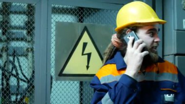 Elektrik mühendisi çalışma. Evet