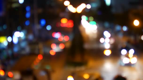 Luces nocturnas de la ciudad en desenfoque — Vídeos de Stock