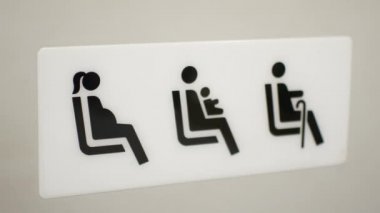 Çocuklu yolcular için toplu taşıma araçları