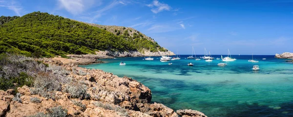 Belo panorama do Mar Mediterrâneo — Fotografia de Stock