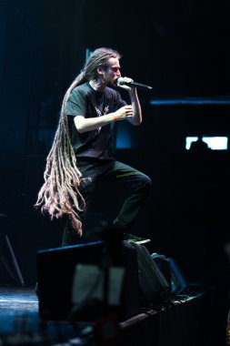 Rus rapçi Detsl konserde nigth kulübü