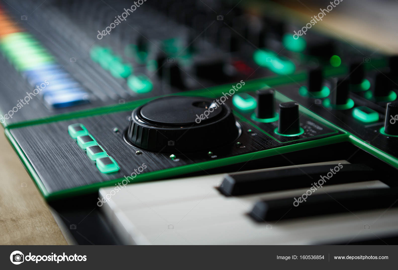 electric piano with equalizer Stock Photo by ©hurricanehank 160536854