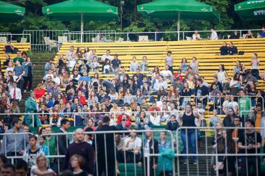 Konser görüşme eğlenceli canlı açık hava etkinliği