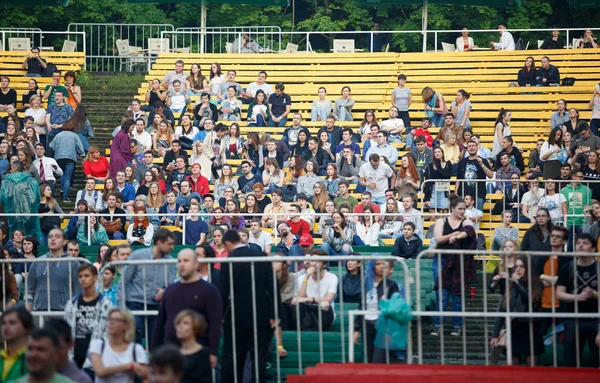 Konser görüşme eğlenceli canlı açık hava etkinliği