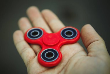 Modern parmak spinner topluca oyuncak