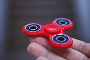 Modern parmak spinner topluca oyuncak