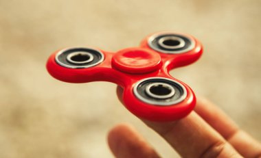 Modern parmak spinner topluca oyuncak