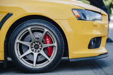 Akortlu Japon arabalı JDM araba fuarı