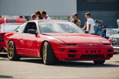 Akortlu Japon arabalı JDM araba fuarı