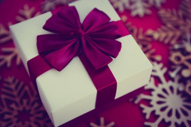 Kış tatilleri için el yapımı kırsal dekor