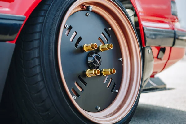 Akortlu Japon arabalı JDM araba fuarı