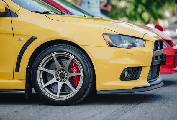 JDM espectáculo de coches con coches de deriva japonés sintonizado — Foto de Stock