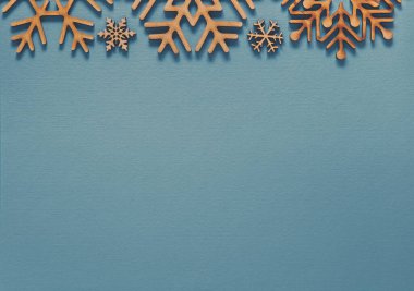El yapımı ahşap elementlerle kış tatili geçmişi