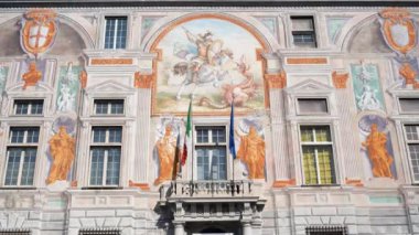 ITALY, GENOVA-1 Mayıs 2019: Bank of Saint George or Casa delle compere e dei banchi di San Giorgio in Cenova. Avrupa 'nın en eski bankalarından biri, Eski Şehir Limanı, Genovese turu