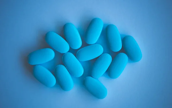 Blue Pills Diseases Treatment Chemical Drugs Health Vitamin Pharmaceutical Supplements — Stock Photo, Image