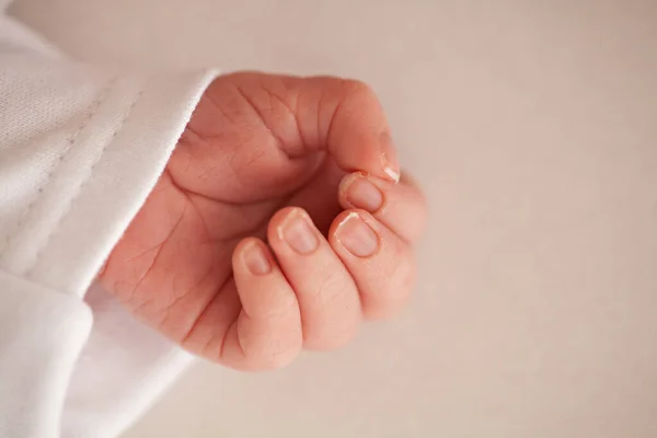 Primo Piano Mano Bambino Sfondo Bianco — Foto Stock