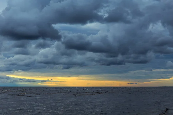 Panorama of beautiful sunset on baltic sea. — Stock Photo, Image