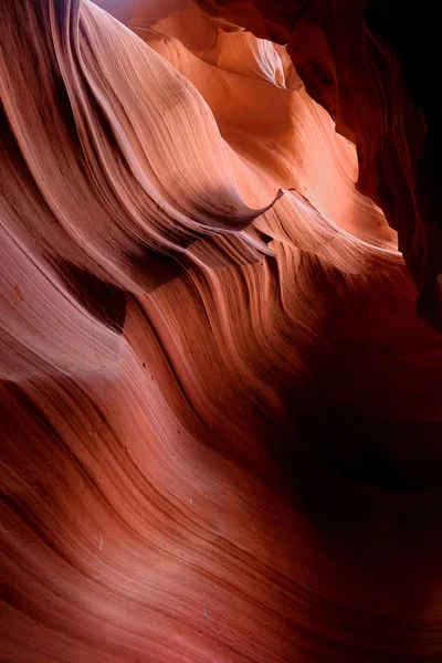 Colori brillanti di Upper Antelope Canyon — Foto Stock