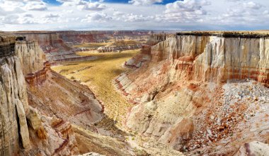 Sandstone hoodoos in Coal Mine Canyon clipart