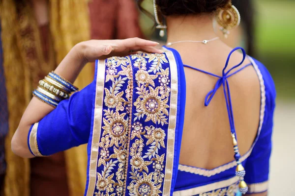 Cerimônia de casamento hindu incrível. Detalhes do casamento tradicional indiano . — Fotografia de Stock