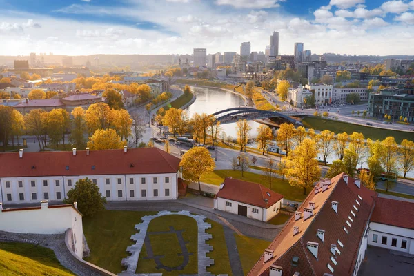 Cityscape Vilnius eski şehrin — Stok fotoğraf