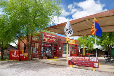 Route 66 decorations in Seligman clipart