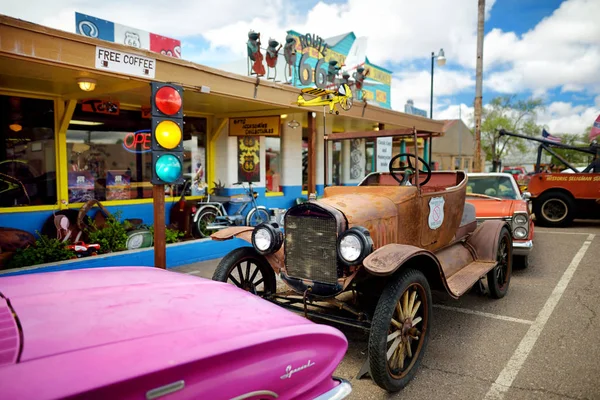 Route 66 decorations in Seligman — Stock Photo, Image