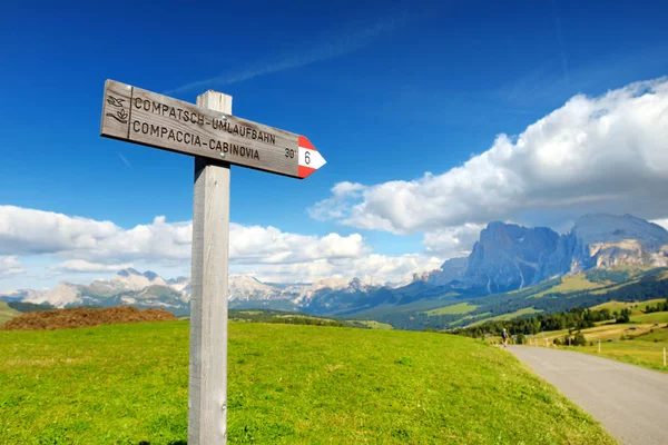 Signpost in Seiser Alm — 스톡 사진